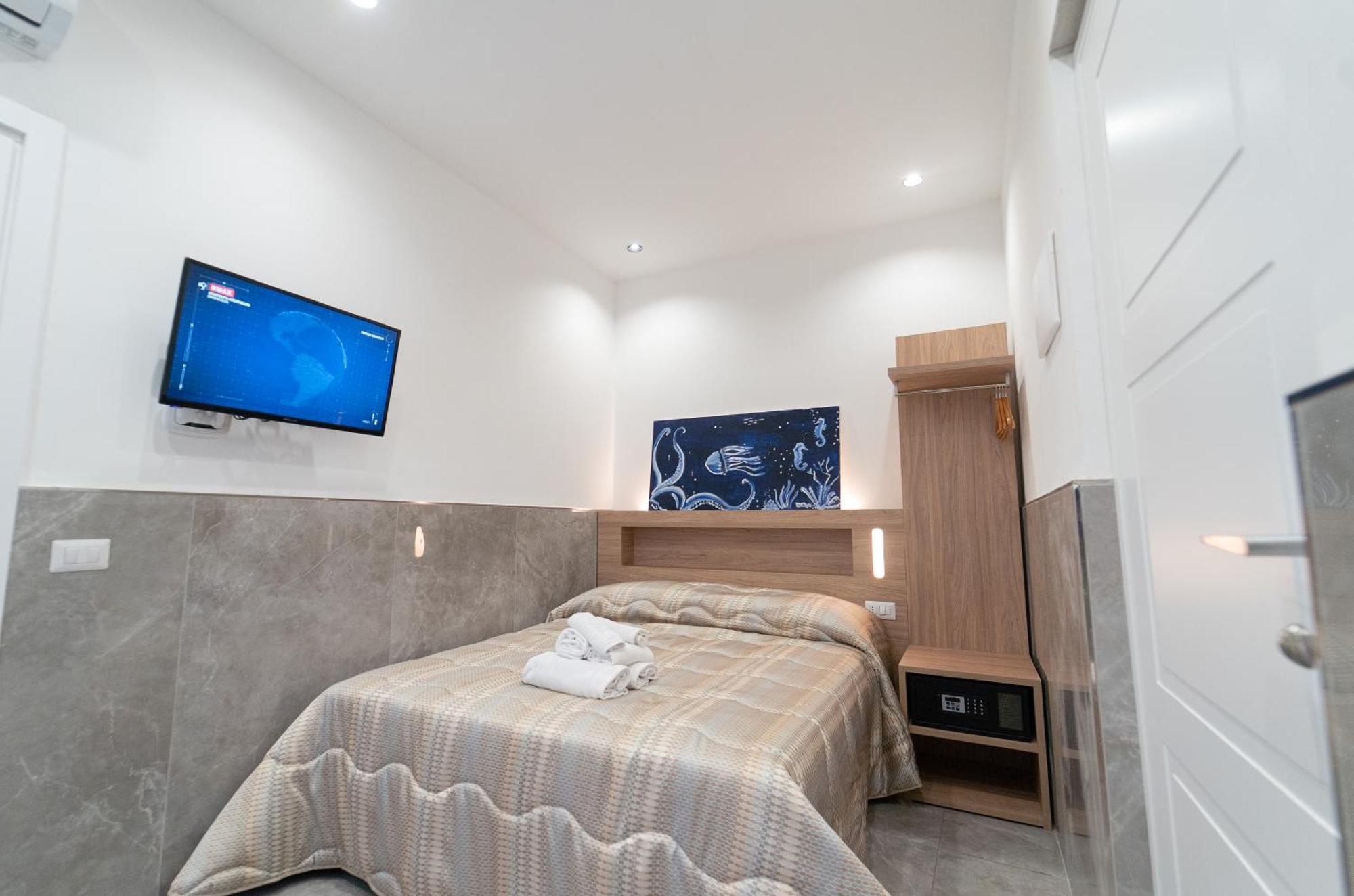 Hotel Le 4 Stagioni Dante H Napoli Centro, By Clapa Group Chambre photo